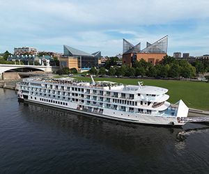 Mississippi River Cruises | American Cruise Lines Mississippi River Cruise, American Cruise Lines, Cruise Lines, New Interior Design, Deck Plans, River Cruise, River Boat, Cruise Ships, Picture Windows