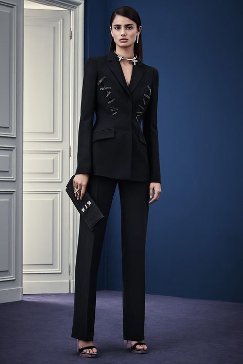 Fall 2015 Style, Versace Fashion, Taylor Hill, Pre Fall Collection, Woman Suit Fashion, Black Suit, Fashion Fall, 2015 Fashion, Suit Fashion