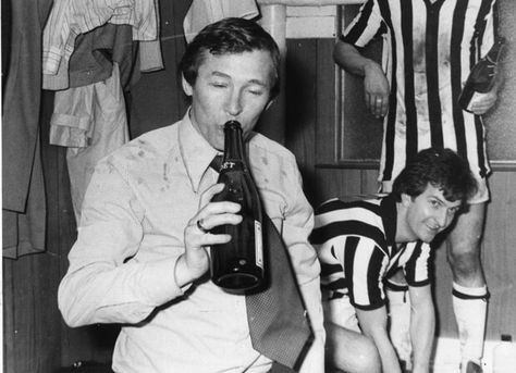 Sir Alex Ferguson celebrates winning the First Division title with St Mirren (1977) Stirling Albion, Shoestring Budget, St Mirren, Paisley Scotland, White Crow, Sir Alex Ferguson, The Shire, Football Club, Scotland