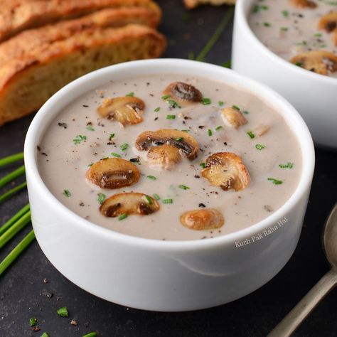 Healthy Mushroom Soup (without cream) Veloute Soup, Mushroom Soup Without Cream, Healthy Mushroom Soup, French Mushroom, Soup Without Cream, Almond Soup, Soup And Bread, Good Soups, Chili Vegan