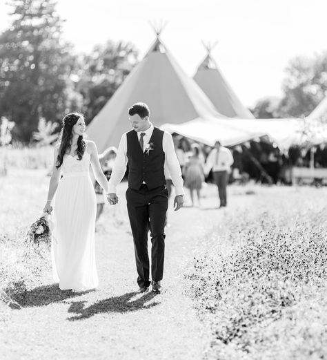 Farm Glamping, Glamping Wedding, Glamping Weddings, Home Farm, Festival Bride, Luxury Glamping, Glamping Site, Boho Style Wedding, Tipi Wedding