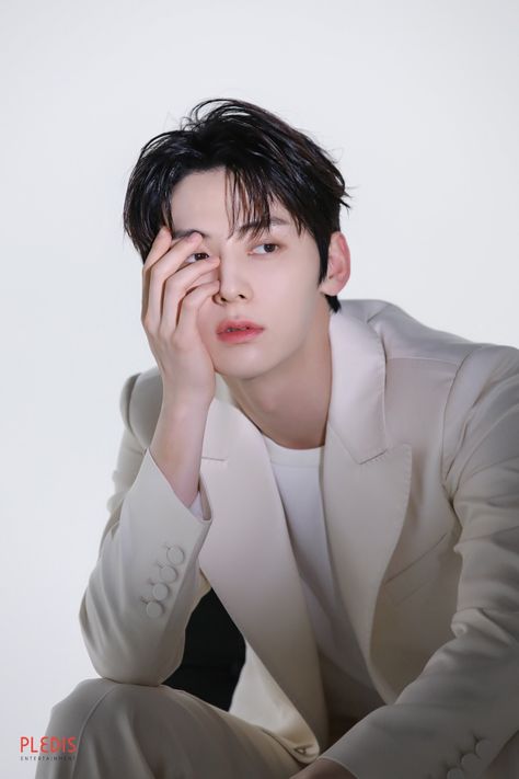 Hwang Min Hyun, Best Couple Pics For Dp, Min Hyun, Korean Picture, Couple Pics For Dp, Hwang Minhyun, Korean Drama Best, Kdrama Actors, Korean Men