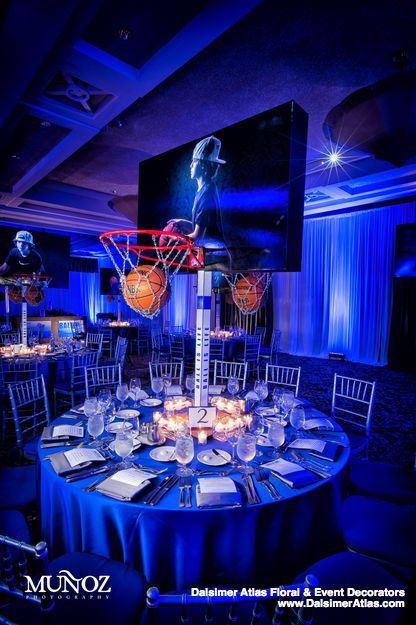 Sweet 16 For Boys, Basketball Bar Mitzvah, Basketball Themed Birthday Party, Basketball Party Decorations, Bar Mitzvah Centerpieces, Bar Mitzvah Themes, Bar Mitzva, Jersey Party, Bat Mitzvah Party