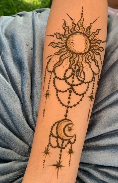 Hana Tattoo, Watercolor References, Neat Drawings, Henna Sleeve, Thigh Henna, Leg Henna Designs, Henna Tattoo Design, Cute Henna Designs, Tattoos Henna