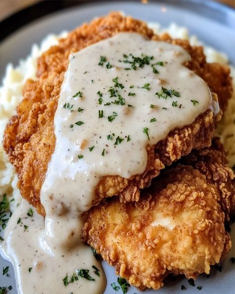 Fried Chicken Gravy, Country Gravy Recipe, Cherry Pistachio, Country Fried Chicken, Pistachio Cheesecake, Country Gravy, Country Fried, Buttermilk Chicken, Buttermilk Fried Chicken