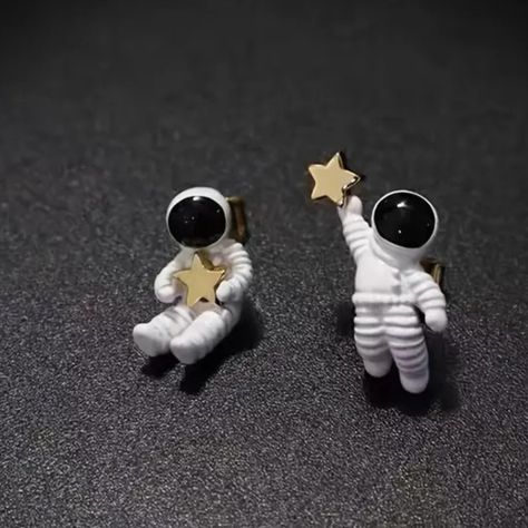 New In Package! Space Astronaut Stud Earrings Backs Are Included! Ships Quick! Space Earrings, Korean Earrings, Space Astronaut, Astronauts In Space, Earrings Color, Earring Backs, White Black, Stud Earrings, Black White