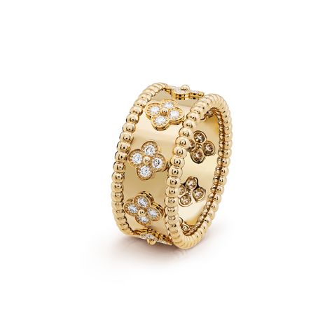 Perlée clovers ring, yellow gold, diamonds, medium model Van Cleef And Arpels Jewelry, Van Cleef & Arpels, Clover Ring, Van Cleef And Arpels, Dope Jewelry, Rose Engagement Ring, Jewelry Lookbook, Van Cleef Arpels, Van Cleef