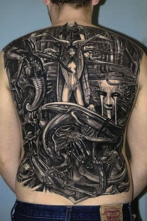 H.R. Giger works on back tattoo Hr Giger Tattoo, Giger Tattoo, Biomech Tattoo, Biomechanical Tattoo Design, Giger Art, Mechanic Tattoo, Surreal Tattoo, Sick Tattoo, Tattoo Zeichnungen