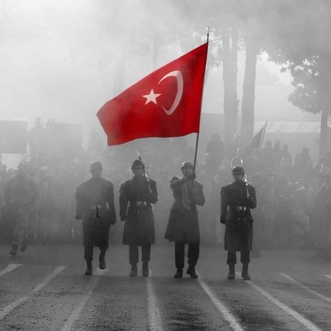 Aesthetic Turkey, Special Forces Army, Turkey History, Turkey Flag, Turkish Military, Turkish Flag, The Turk, Army Wallpaper, Picture Description