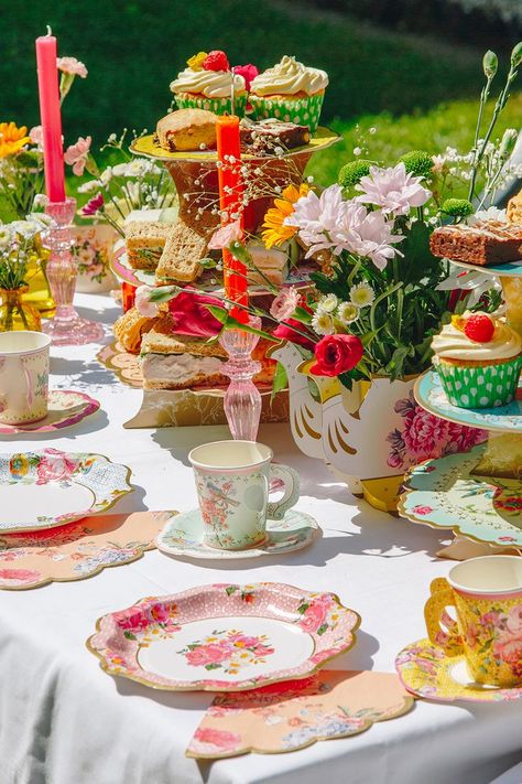 Garden Afternoon Tea, Afternoon Tea Place Setting, High Tea Centre Pieces Table Settings, Eclectic Tea Party, Talking Tables Tea Party, Tea Platter, Floral Afternoon Tea, Boho Tea Party, Afternoon Tea Party Decorations