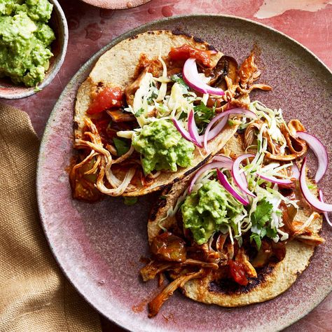 You Deserve These Incredible Chicken Mole Tacos for Dinner Mole Tacos, Homemade Baby Food Storage, Chocolate Tahini, Pasta Vegetarian, Roasted Tomatillo, Chicken Mole, Soup Beef, Best Pressure Cooker, Diy Baby Food