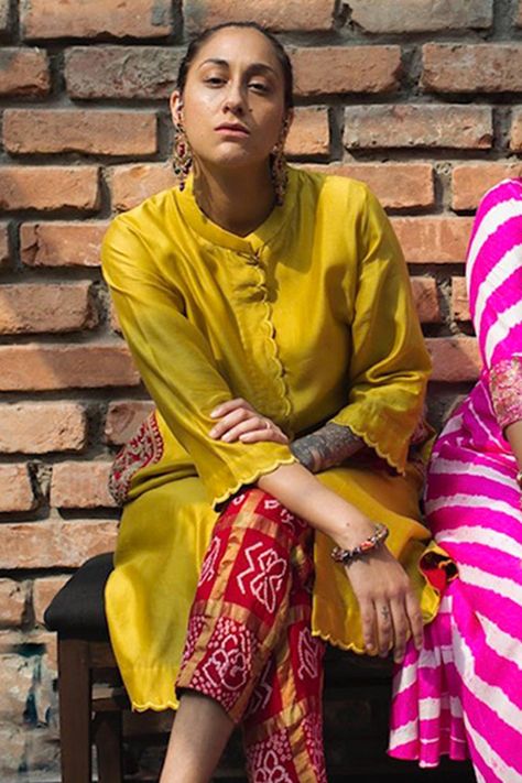 Buy Pink City Yellow Silk Chanderi Kurta And Pant Set Online | Aza Fashions Yellow Kurta, Scallop Border, Embroidered Motifs, Trendy Shirt Designs, Tunic Designs, Long Kurti Designs, Pink City, Cotton Kurti Designs, Indian Dresses Traditional