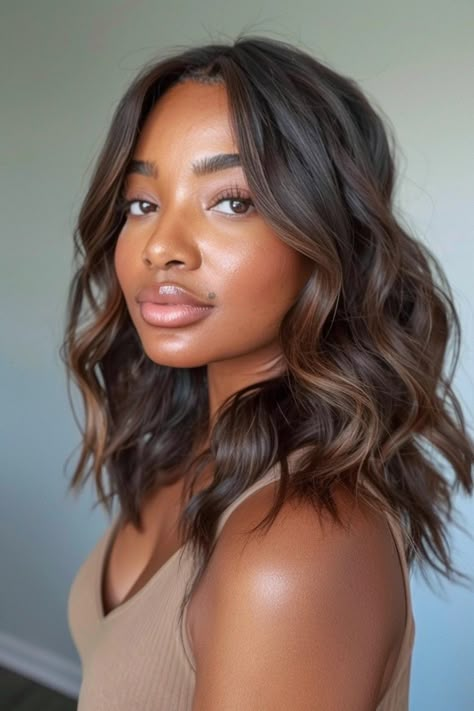 Medium Skin Hair Color Ideas, Brown Balayage Black Women, Hair Color For Dark Brown Skin, Hair Color Ideas For Brown Skin Tone, Hair Color On Brown Skin, Hair Colour For Brown Skin, Brown Skin Hair Color Ideas, Chocolate Balayage Hair, Different Brown Hair