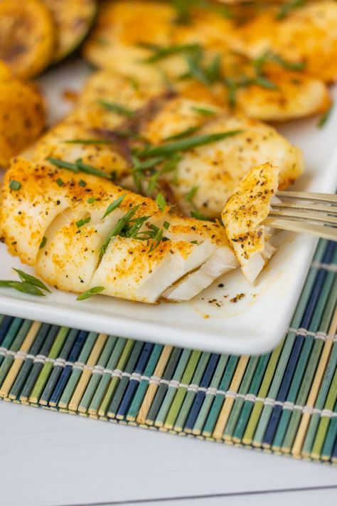 Roughy Fish Recipe, Orange Roughy Recipes Baked, Baked Orange Roughy, Orange Roughy Recipes, Orange Baking, Fish Dinner Recipes, Fish Recipes Healthy, Cooking Seafood, Fish Dinner