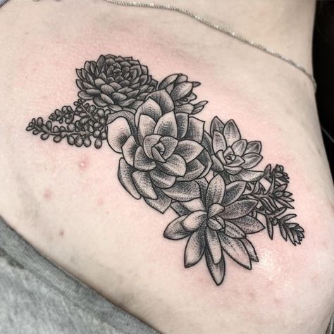 Black And Grey Succulent Tattoo, Succulents Tattoo, Succulent Tattoos, Skull Succulent, Traditional Tattoo Black And Grey, Plant Sleeve, Succulent Tattoo, Types Of Succulents Plants, Tattoo Black And White