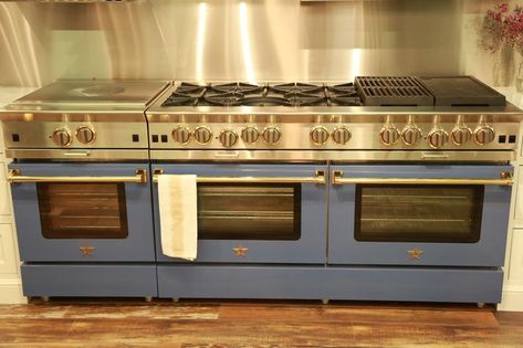 Kitchen Stove Ideas, Chefs Kitchen Design, Decorate Cubicle At Work, Professional Kitchen Appliances, Stove Ideas, Organize Kitchen, Oven Stove, Kitchen New York, Dream Kitchens Design