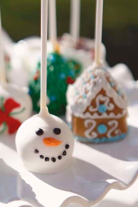 Feast your eyes on this amazing Christmas party! The snowman and gingerbread house cake pops are so much fun! See more party ideas and share yours at CatchMyParty.com #catchmyparty #partyideas #christmas #christmasparty #gingerbreadhouse #cakepops Homemade Christmas Cake Pops, Christmas Cakepops Ideas Simple, Xmas Cake Pops Ideas, Cakepop Christmas Ideas, Christmas Ornament Cake Pops, Cake Pop Christmas Ideas, Christmas Theme Cake Pops, Cakepops Christmas Ideas, Santa Cake Pops