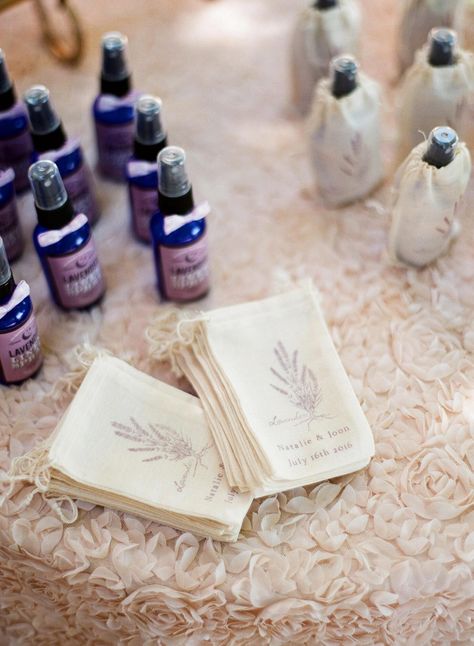 lavender scent Lavender Wedding Favors, Lavender Favors, Favors For Wedding, Summer Wedding Favors, Purple Wedding Bouquets, Provence Wedding, Lavender Spray, Edible Wedding Favors, Handmade Wedding Favours