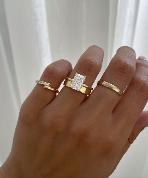 Wedding Band For Radiant Cut Ring, Thick Gold Wedding Band, Thick Wedding Bands, Radiant Ring, Radiant Cut Rings, Dream Wedding Ring, Ring Cuts, Radiant Cut Engagement Rings, Ring Inspo