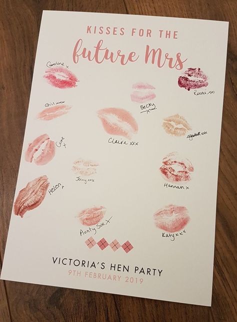 Kisses For The Future Mrs, Cards For Bride To Be, Bride To Be Shower Ideas, Games Hen Do, Bride To Be Activities, Hen Do Ideas Classy, Hen Do Decor, Hen Do Activities, Bachelorette Cards For Bride