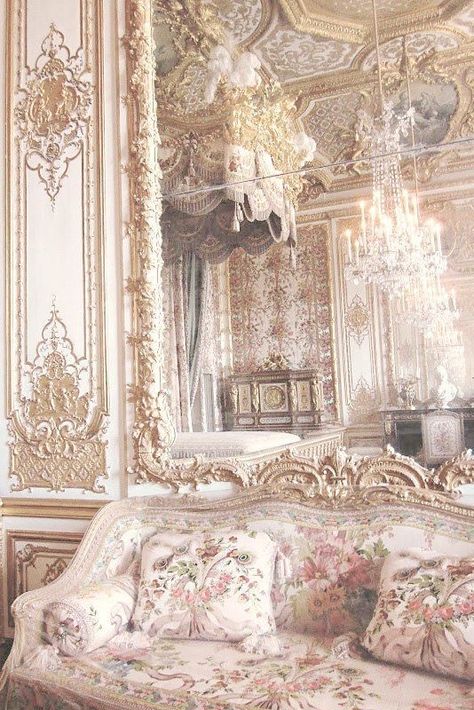 Fotocamere Vintage, Era Victoria, Royalty Core, Architecture Baroque, Istoria Artei, Romantic Era, Castle Aesthetic, Ethereal Aesthetic, Royal Aesthetic