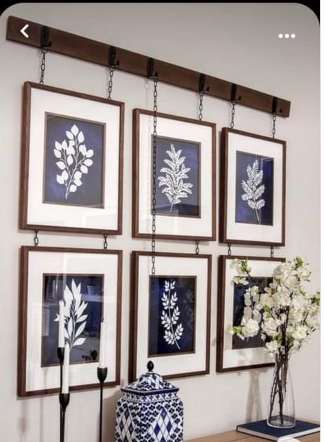 Picture Rails, Picture Wall Living Room, Large Wall Decor Living Room, Hanging System, Wall Decor Ideas, Diy Picture, Large Wall Decor, Hanging Rail, Picture Hanging