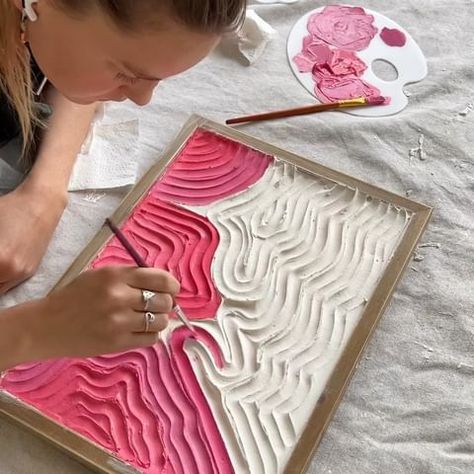 Amanda Klotz (@addingsomekolor) • Instagram photos and videos Therapeutic Painting, Spackle Art, Therapeutic Art, Diy Canvas Wall Art, Deco Originale, Plaster Art, Utila, January 12, Art Inspiration Painting