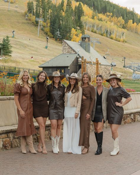 @audreysheets bachelorette weekend in the mountains Bozeman Montana Bachelorette, Napa Valley Bachelorette Weekend, Summer Mountain Bachelorette Party, Aspen Bachelorette Party Summer, Bachelorette Hiking Outfit, Wyoming Bachelorette Party, Mountain Bachelorette Party Theme, Montana Bachelorette Party, Montana Bachelorette