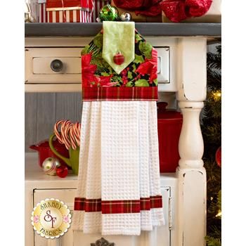 Hanging Towel - We Whisk You A Merry Christmas | Shabby Fabrics Swell Christmas, Towel Toppers, Machine Stitches, Kitchen Hanging, Laser Cut Kit, Small Sewing, Towel Crafts, Miniature Quilts, Christmas Hanging