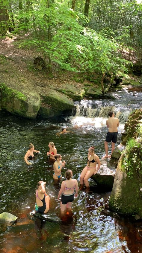 Swimming In Nature, Wild Swimming Aesthetic, Creek Swimming, Swim Inspiration, River Photos, Lake Aesthetic, Lake Swimming, Wild Swimming, Hippie Aesthetic