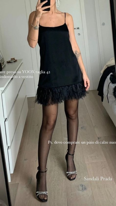 Open Toed Heels With Tights, Black Dress With Tights And Heels, Heels With Tights, Winter Cocktail, Dresses And Tights, Tights And Heels, Outfit 2023, Winter Formal Dresses, Classic Girl