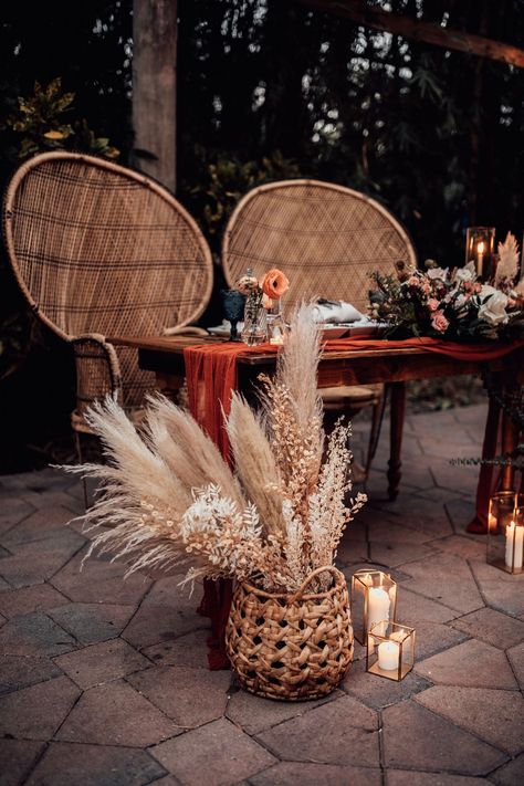 Fall Boho Sweetheart Table, Boho Candle Centerpieces Wedding, Boho Bridal Table, Boho Head Table Wedding, Boho Head Table, Bride Groom Table Decoration, Wedding Couple Table, Head Table Wedding Decorations, Wedding Head Table