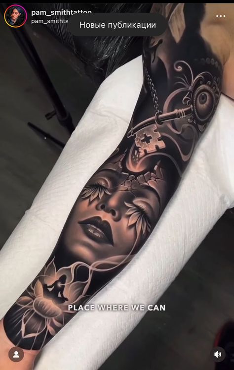 Black And White Tattoo, Quarter Sleeve Tattoos, Realistic Tattoo Sleeve, Men's Small Tattoo, Full Sleeve Tattoo Design, Alien Tattoo, Leg Tattoo Men, Leg Sleeve Tattoo, Japanese Sleeve Tattoos