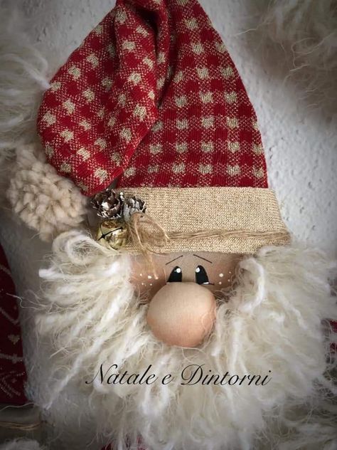 Primitive Santa Patterns, Police Christmas Ornaments, Christmas Bazaar Ideas, Police Christmas, Santa Claus Crafts, Christmas Fair Ideas, Christmas Decorations Diy Crafts, Santa Crafts, Santa Patterns