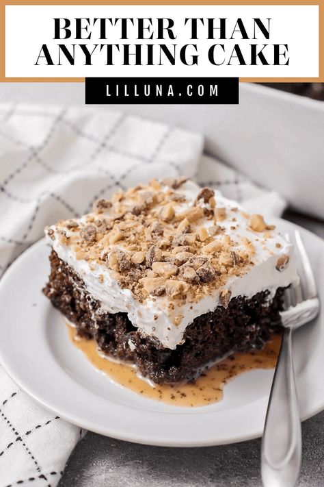 Quick and Easy Better than Anything Cake is a sweet cake filled with caramel and topped with cool whip and toffee bits! #btscake #cake #cakerecipes #chocolatecake #desserts Chocolate Summer Desserts Easy, Better Than Anything Cake, Easy Chocolate Fudge, German Chocolate Cake Mix, Scratch Recipes, Desserts Cake, Chocolate Sheet Cake, Homemade Cheesecake, Poke Cake Recipes