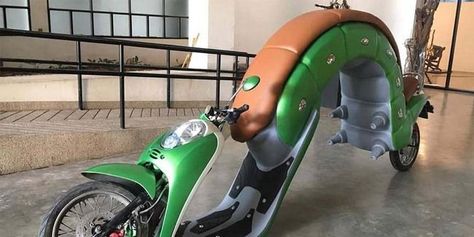 Modif Motor, Motor Kawasaki, Honda Scoopy, Remote Control Cars Toys, Cafe Racer Style, Chopper Motorcycle, Latest Funny Jokes, New Honda, Street Racing