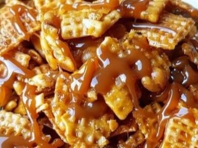 Addictive Caramel Crispix Recipe: Sweet, Crunchy, & Perfect for Any Occasion - NewsBreak Carmel Crispix Treat, Caramel Crispix Recipe, Butter Pecan Fudge Recipe, Cheeseburger Meatloaf Recipes, Garlic Green Bean Recipes, Snow Recipe, Old Fashioned Bread Pudding, Salmon Patties Recipe, Pumpkin Pudding