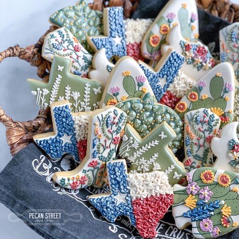 Texas Wildflower Birthday Cookies | #texaswildflowers #wildflowers #wildflowercookies #flowercookies #birthdaycookies #bluebonnets #indianpaintbrush #pricklypear #buttercups #texasgirl #austincookies #atxcookies #texas #local #organic #cookies #sugarcookies #decoratedcookies #customcookies #austin #centraltexas #pecanstreetcookieco Cowgirl Cookies, Cowgirl Things, Frosting Ideas, Wildflower Birthday, Organic Cookies, Cookie Decoration, Cowboy Cookies, Sugar Cookie Royal Icing, Icing Flowers