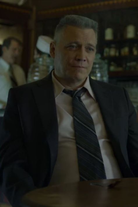 Mindhunter's Toddler Murder Involving Bill Tench's Family Is Based on This Tragic True Story Raymond Holt Aesthetic, Mindhunter Aesthetic, Bill Tench Mindhunter, Bill Hader Photoshoot, Matt Holt Nothingface, Bill Hader Trainwreck, Mind Hunter, Child Psychologist, Private Detective