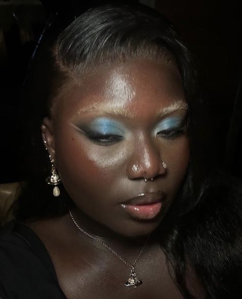 Aquarius Rising Makeup, Wet Makeup, Makeup For Round Eyes, Full Coverage Makeup, Date Night Makeup, Beauty And The Beat, Work Makeup, Drag Makeup, Ethereal Makeup