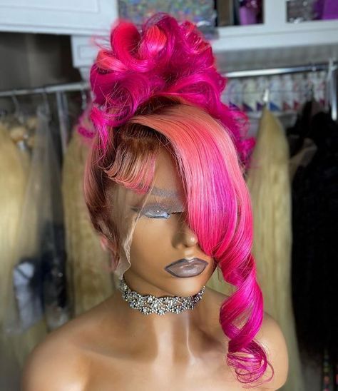 Purple Hair Colour, Day Hairstyles, Exotic Hairstyles, Hairstyles Design, Colour Collection, Birthday Hair, Hair Color Techniques, Hair Color Purple, Pretty Hair Color