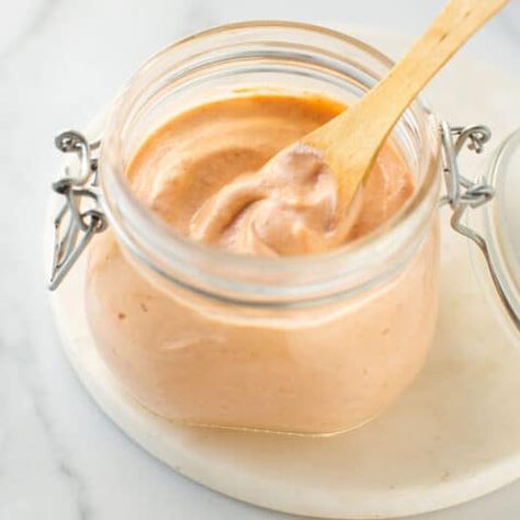 Skinny Yum Yum Sauce - Lauren Fit Foodie Lauren Fit Foodie, Chicken Fries, Yum Sauce, Japanese Sauce, Sugar Free Ketchup, Healthy Sauces, Yum Yum Sauce, Macro Friendly Recipes, Fit Foodie