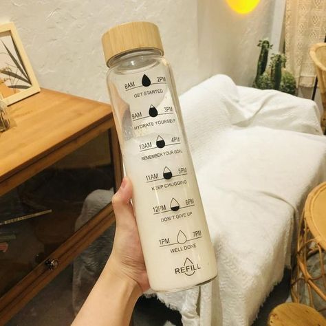 wide mouth glass water bottle with bamboo lid Big Bottle Of Water, 2 Litre Water Bottle Aesthetic, Large Water Bottles With Straws, Water Bottle Glass, Water Bottle With Times, Glass Water Bottle Bamboo Lid, Clear Water Bottle, Wide Mouth Water Bottle, Juice Cup