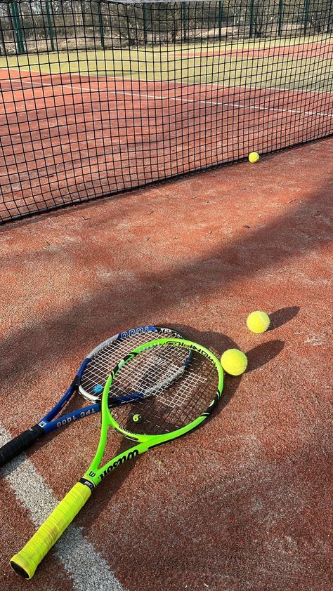 Fun Outside Activities, Tennis Workouts, Tennis Season, Jannik Sinner, Tennis Aesthetic, Tennis Life, Outside Activities, Tennis Racquets, Fotos Goals