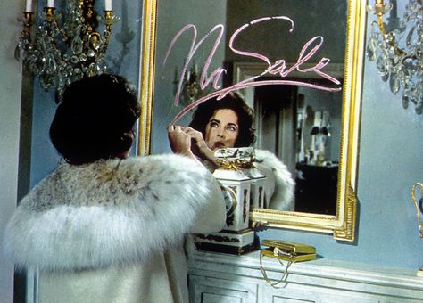 The Best Lipsticks for Writing Creepy Messages on Mirrors Old Hollywood Film Stills, Butterfield 8, Feminine Rage, Music Magic, Septième Art, Best Lipsticks, Movie Stills, Frank Ocean, Elizabeth Taylor