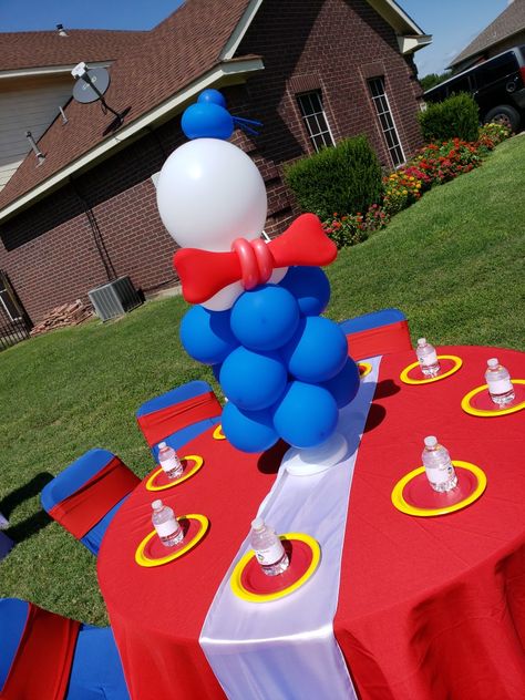 Donald Duck Theme Birthday Party, Donald Duck Centerpiece, Donald Duck Birthday Party Decoration, Donald Duck Birthday Party Ideas, Donald Duck Birthday Theme, Donald Duck Party Decorations, Donald Duck Party Ideas, Donald Duck Birthday Party, Duck Birthday Theme