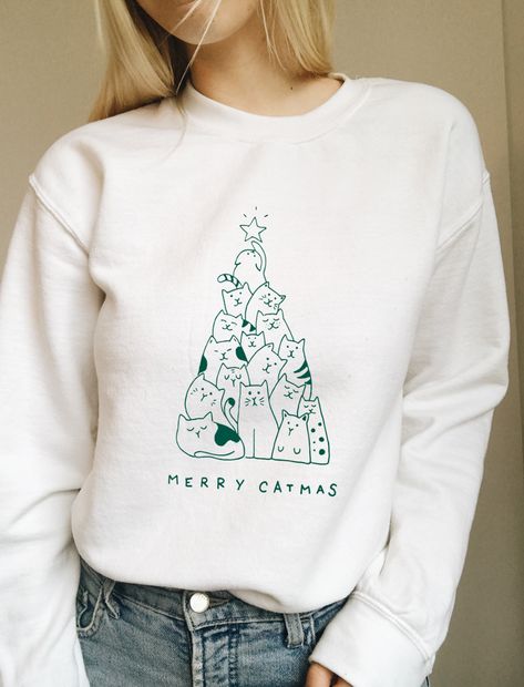 Merry Catmas, The Animals, Embroidered Sweatshirts, Crew Sweatshirts, Dress Plus Size, Beach Jewelry, Ugly Sweater, Christmas Sweatshirts, Christmas Tshirts