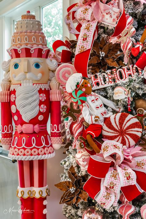 JIngle and Gingerbread for Christmas Gingerbread Holiday Party, Gingerbread And Peppermint Christmas Tree, Nutcracker Tree Theme, Candy Cane Nutcracker, Nutcracker Color Palette, Christmas Candyland Theme, Gingerbread Nutcracker Diy, Walmart Peppermint Nutcracker Makeover, Nutcracker Treats