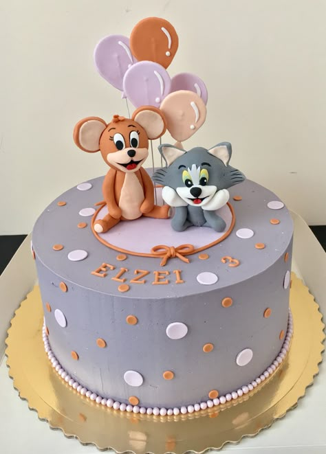 Tom And Jerry Theme Cake, Tom And Jerry Cake Designs, Tom And Jerry Cake Ideas, Tom And Jerry Birthday Cakes, Cartoon Cakes For Kids, Baby Mickey Mouse Cake, Tom And Jerry Birthday, Tom And Jerry Cake, Tom A Jerry