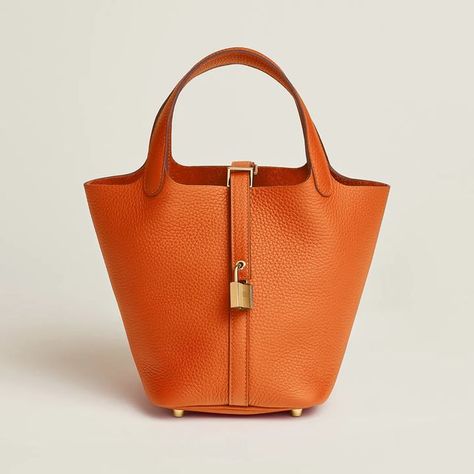 Hermes Picotin, Airport Fits, Hermes Orange, Leather Totes, Orange Bag, Functional Accessories, Style Office, Office Style, Hermes Bags